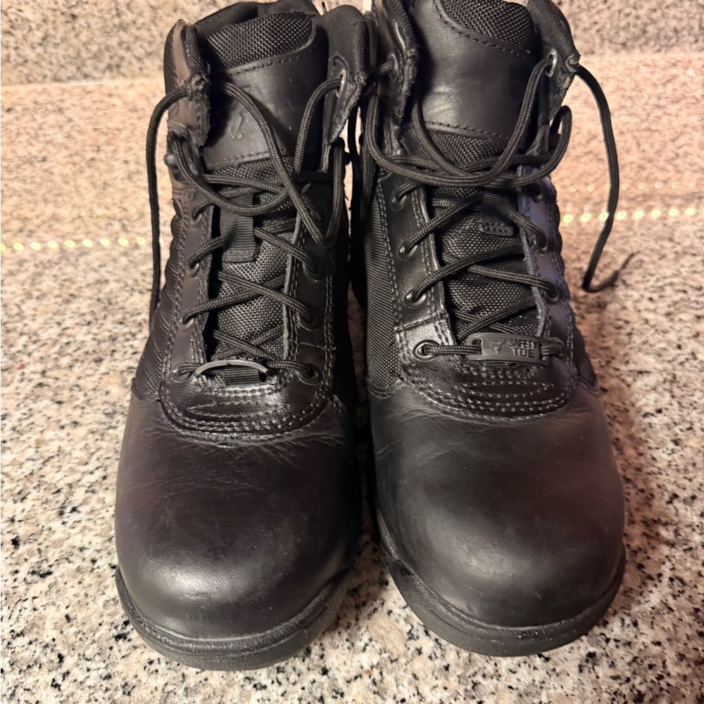 Bates black boots - Picture 2 of 6